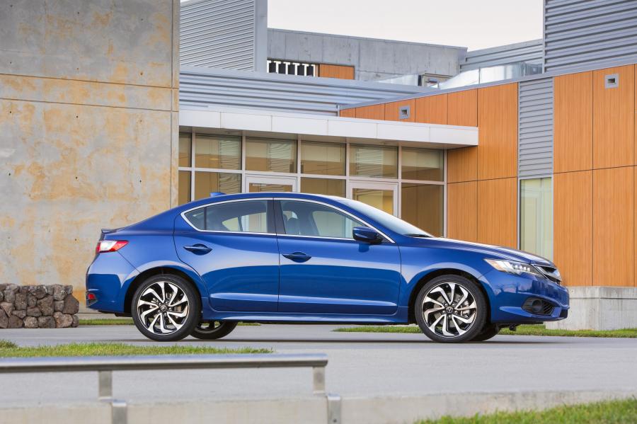  Acura ILX A-Spec (DE) 2015 года  (фото 21 из 42)
